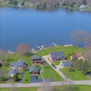 Meet your Posher, Pam